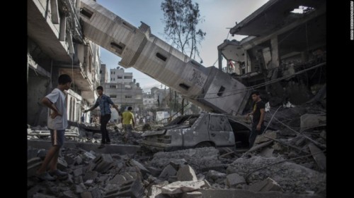 Gaza, July 30 2014 (photo:  Oliver Weiken/EPA/Landov)